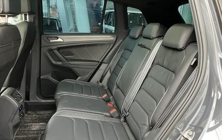 Volkswagen Tiguan II, 2022 год, 2 550 000 рублей, 33 фотография