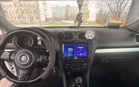 Volkswagen Golf VI, 2011 год, 850 000 рублей, 20 фотография