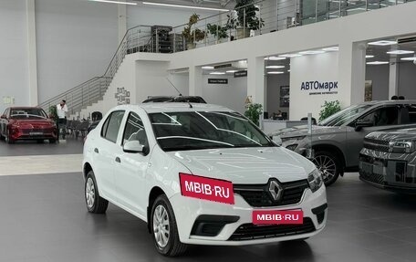 Renault Logan II, 2021 год, 850 000 рублей, 1 фотография