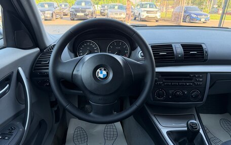 BMW 1 серия, 2006 год, 647 000 рублей, 10 фотография