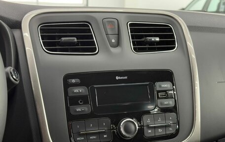 Renault Logan II, 2021 год, 850 000 рублей, 15 фотография