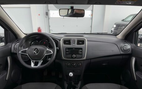 Renault Logan II, 2021 год, 850 000 рублей, 18 фотография