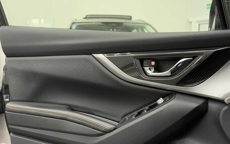 Subaru XV II, 2018 год, 1 970 000 рублей, 8 фотография