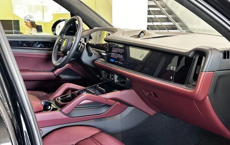 Porsche Cayenne III, 2026 год, 23 650 000 рублей, 22 фотография