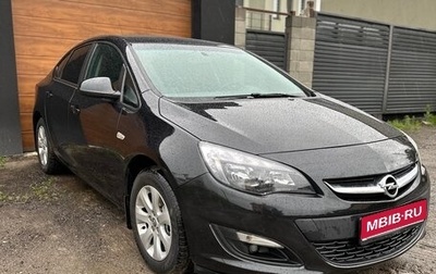 Opel Astra J, 2013 год, 880 000 рублей, 1 фотография