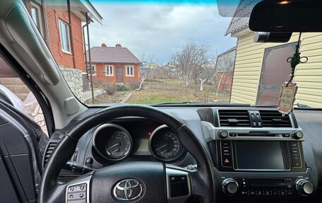 Toyota Land Cruiser Prado 150 рестайлинг 2, 2015 год, 3 150 000 рублей, 8 фотография