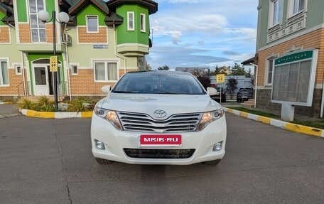 Toyota Venza I, 2011 год, 1 800 000 рублей, 2 фотография
