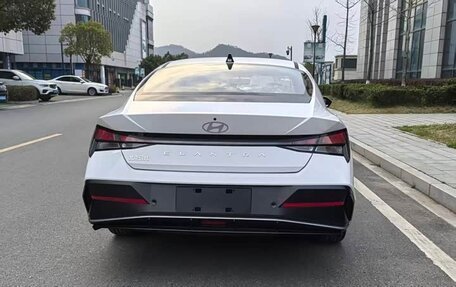 Hyundai Elantra, 2026 год, 1 555 000 рублей, 6 фотография