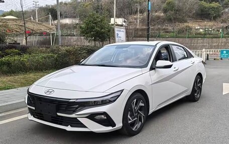Hyundai Elantra, 2026 год, 1 555 000 рублей, 3 фотография