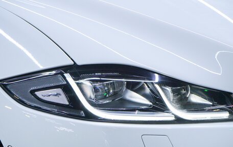 Jaguar XJ IV (X351), 2019 год, 4 400 000 рублей, 13 фотография