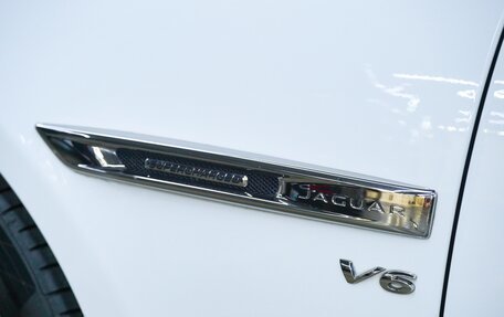 Jaguar XJ IV (X351), 2019 год, 4 400 000 рублей, 15 фотография