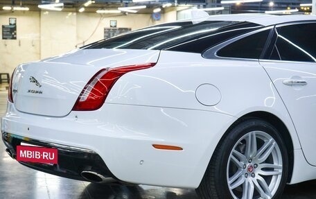Jaguar XJ IV (X351), 2019 год, 4 400 000 рублей, 10 фотография