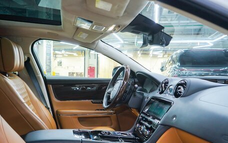 Jaguar XJ IV (X351), 2019 год, 4 400 000 рублей, 30 фотография
