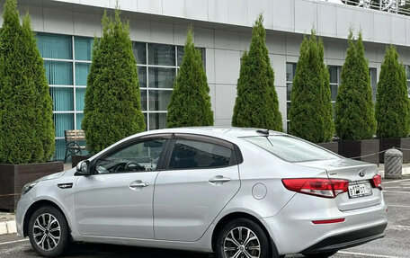 KIA Rio III рестайлинг, 2017 год, 895 000 рублей, 4 фотография
