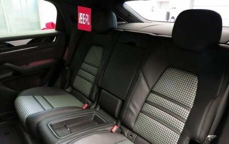 Porsche Cayenne III, 2026 год, 31 300 000 рублей, 36 фотография