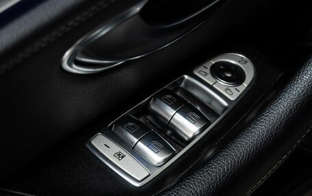 Mercedes-Benz E-Класс, 2020 год, 2 900 000 рублей, 16 фотография