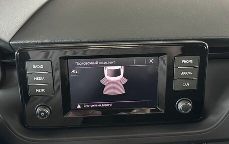 Skoda Rapid II, 2021 год, 1 780 000 рублей, 16 фотография