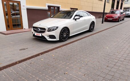 Mercedes-Benz E-Класс, 2017 год, 3 900 000 рублей, 15 фотография
