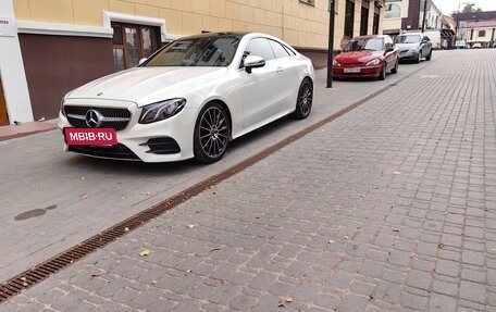 Mercedes-Benz E-Класс, 2017 год, 3 900 000 рублей, 14 фотография