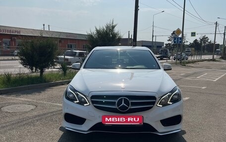 Mercedes-Benz E-Класс, 2015 год, 2 000 000 рублей, 3 фотография