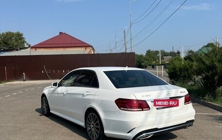 Mercedes-Benz E-Класс, 2015 год, 2 000 000 рублей, 6 фотография