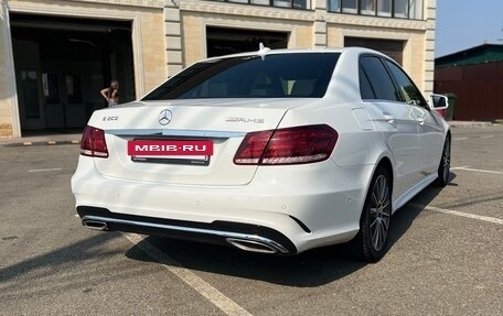 Mercedes-Benz E-Класс, 2015 год, 2 000 000 рублей, 9 фотография