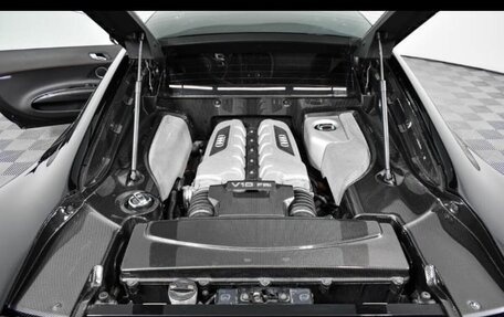 Audi R8, 2011 год, 4 999 999 рублей, 9 фотография