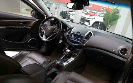 Chevrolet Cruze II, 2014 год, 995 000 рублей, 6 фотография
