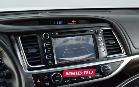 Toyota Highlander III, 2015 год, 2 625 000 рублей, 9 фотография