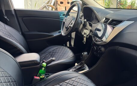 Hyundai Solaris II рестайлинг, 2016 год, 1 100 000 рублей, 8 фотография