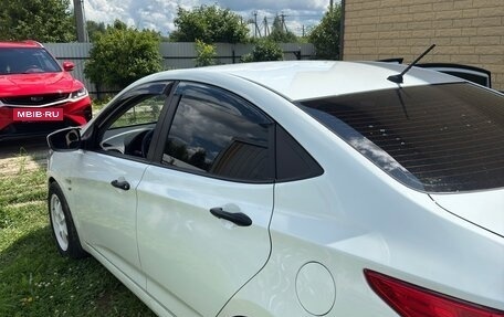 Hyundai Solaris II рестайлинг, 2016 год, 1 100 000 рублей, 2 фотография