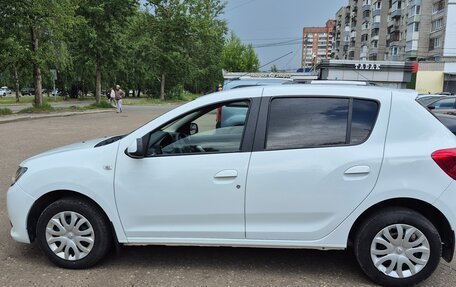 Renault Sandero II рестайлинг, 2014 год, 680 000 рублей, 4 фотография