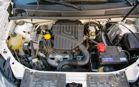 Renault Sandero II рестайлинг, 2014 год, 680 000 рублей, 18 фотография