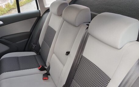 Volkswagen Tiguan I, 2011 год, 680 000 рублей, 14 фотография
