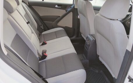 Volkswagen Tiguan I, 2011 год, 680 000 рублей, 19 фотография