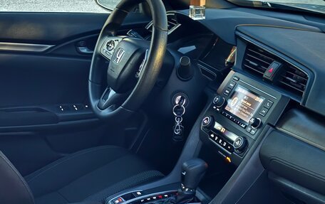 Honda Civic IX, 2019 год, 2 000 000 рублей, 8 фотография