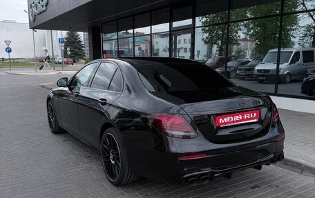 Mercedes-Benz E-Класс, 2019 год, 4 150 000 рублей, 7 фотография