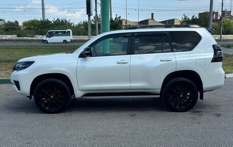 Toyota Land Cruiser Prado 150 рестайлинг 2, 2020 год, 7 600 000 рублей, 5 фотография