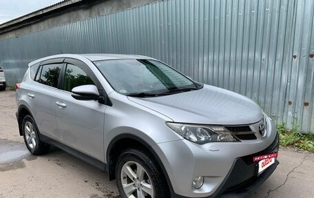 Toyota RAV4, 2013 год, 1 800 000 рублей, 4 фотография