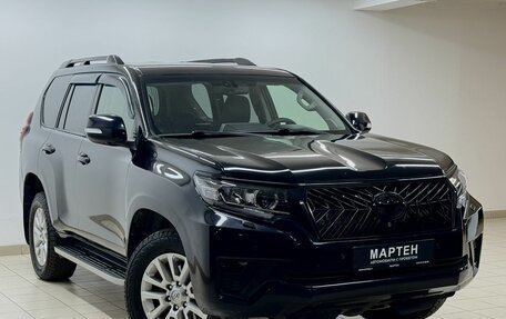 Toyota Land Cruiser Prado 150 рестайлинг 2, 2016 год, 3 770 000 рублей, 3 фотография