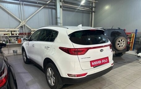 KIA Sportage IV рестайлинг, 2018 год, 2 149 000 рублей, 3 фотография