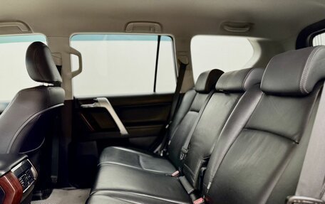 Toyota Land Cruiser Prado 150 рестайлинг 2, 2016 год, 3 770 000 рублей, 14 фотография
