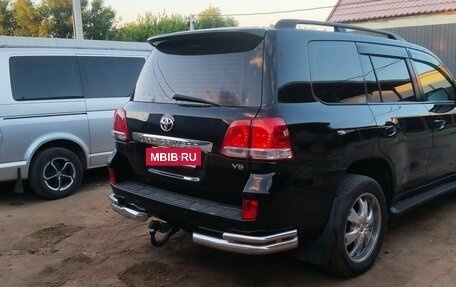 Toyota Land Cruiser 200, 2008 год, 2 360 000 рублей, 4 фотография