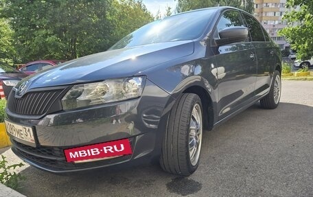 Skoda Rapid I, 2014 год, 800 000 рублей, 4 фотография