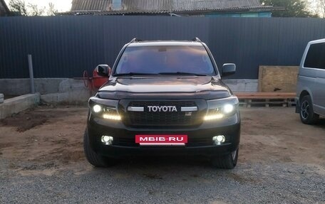 Toyota Land Cruiser 200, 2008 год, 2 360 000 рублей, 2 фотография