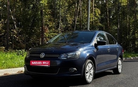 Volkswagen Polo VI (EU Market), 2014 год, 800 000 рублей, 4 фотография