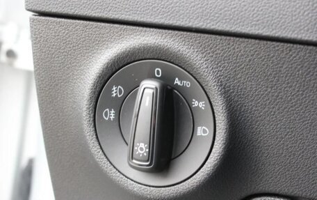 Skoda Karoq I, 2021 год, 2 200 000 рублей, 27 фотография