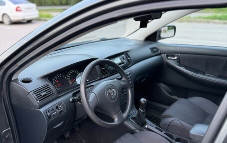 Toyota Corolla, 2004 год, 480 000 рублей, 9 фотография