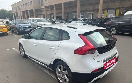 Volvo V40 II рестайлинг, 2014 год, 1 320 000 рублей, 2 фотография