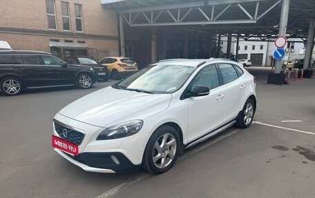 Volvo V40 II рестайлинг, 2014 год, 1 320 000 рублей, 6 фотография
